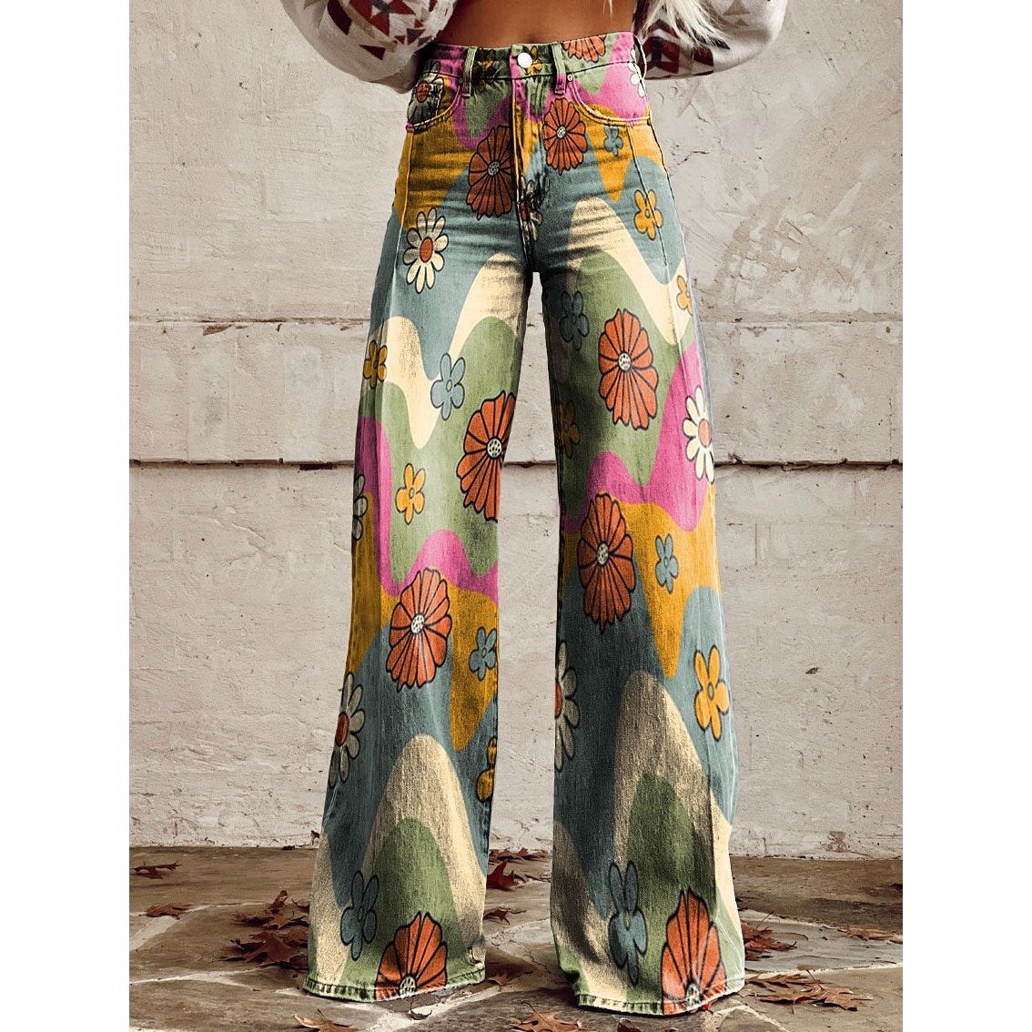 Rose Bea - Stylish jeans with floral print