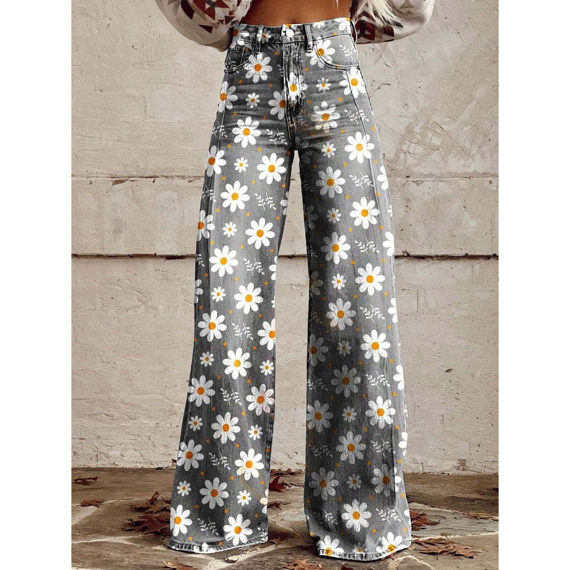 Rose Bea - Stylish jeans with floral print